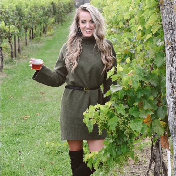 Meet your Posher, Alayna - Picture 1 of 1